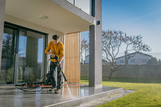 Best Fence Cleaning  in Wellsville, OH